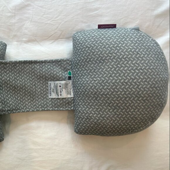 Momcozy Pregnancy Wedge Pillows with Cooling Cover - Picture 3 of 8